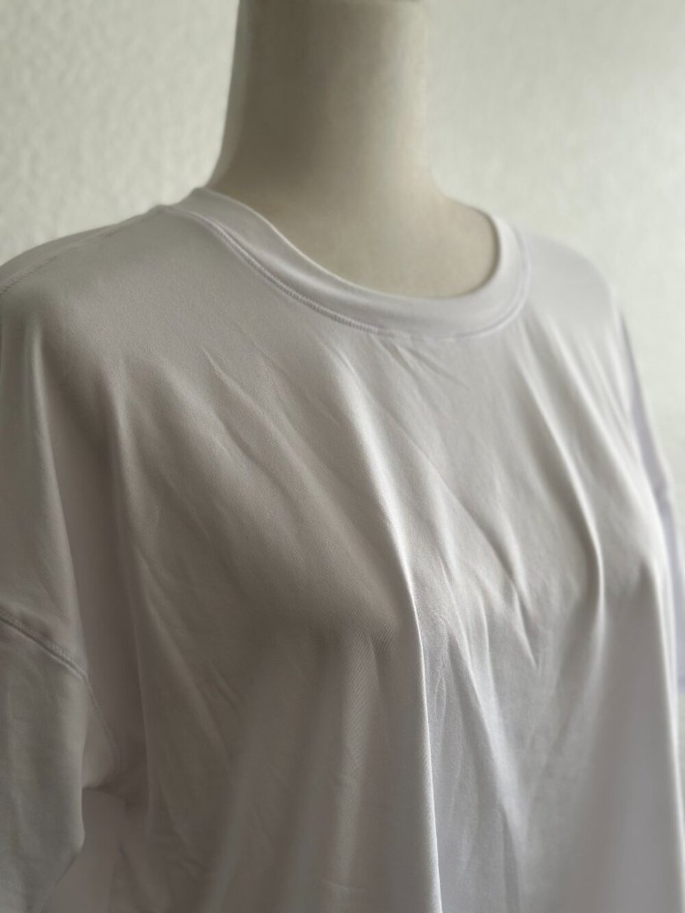 90 Degree By Reflex White Boxy Active Tee Small Super Soft Cropped Workout Top N - Picture 4 of 9